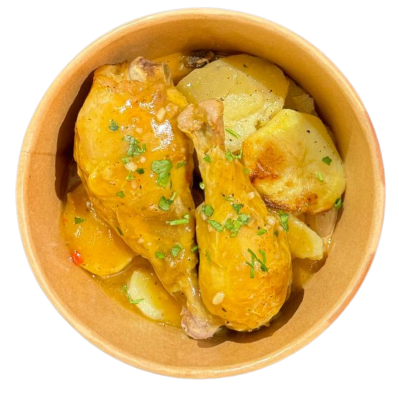 Muslitos de pollo al ajillo con patata al horno