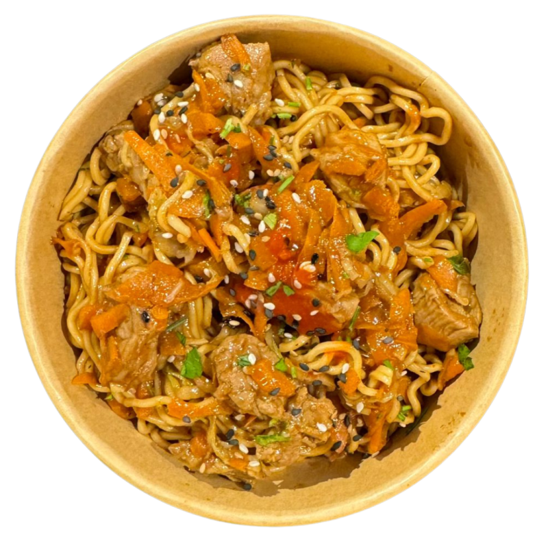 Yakisoba de cerdo con kimchi